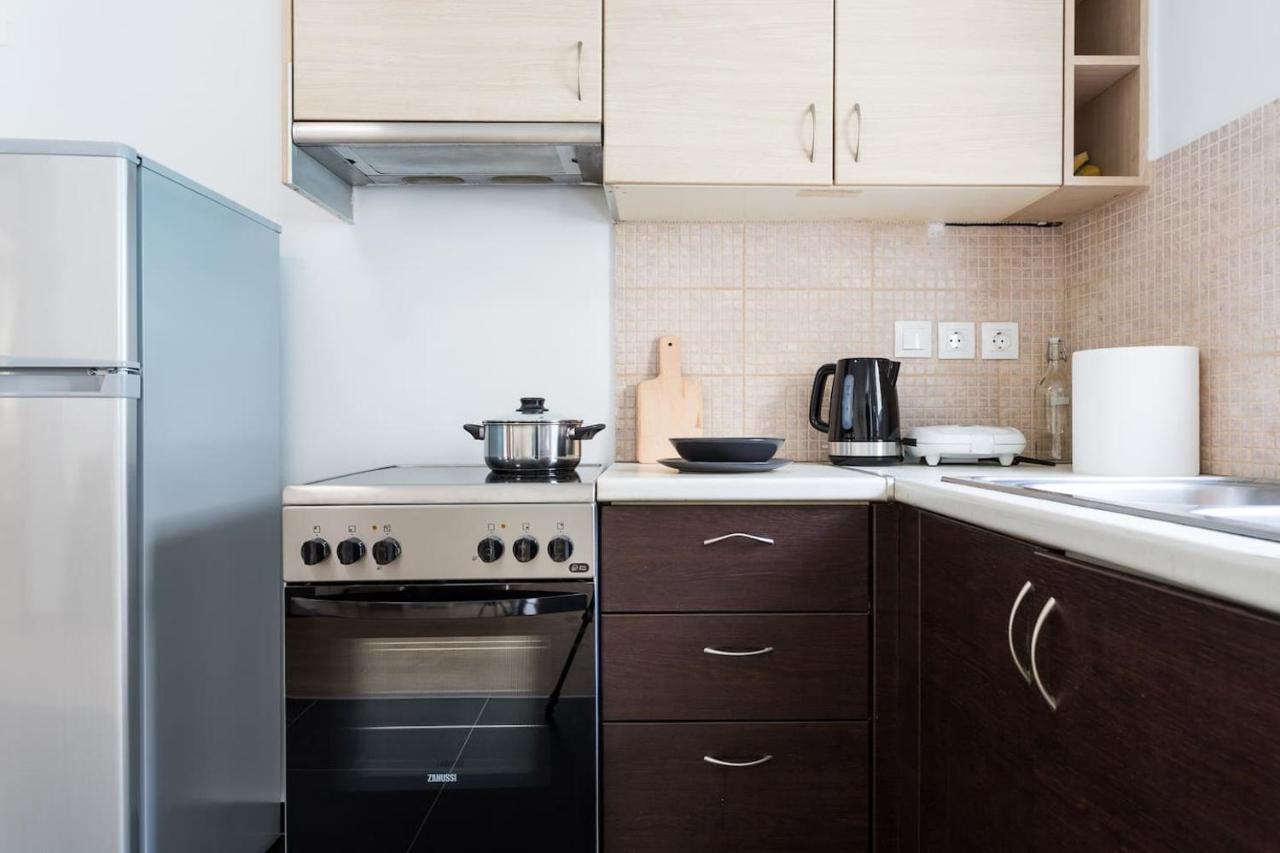 אתונה Stunning Flat With Lovely Terrace & Parking Garage מראה חיצוני תמונה